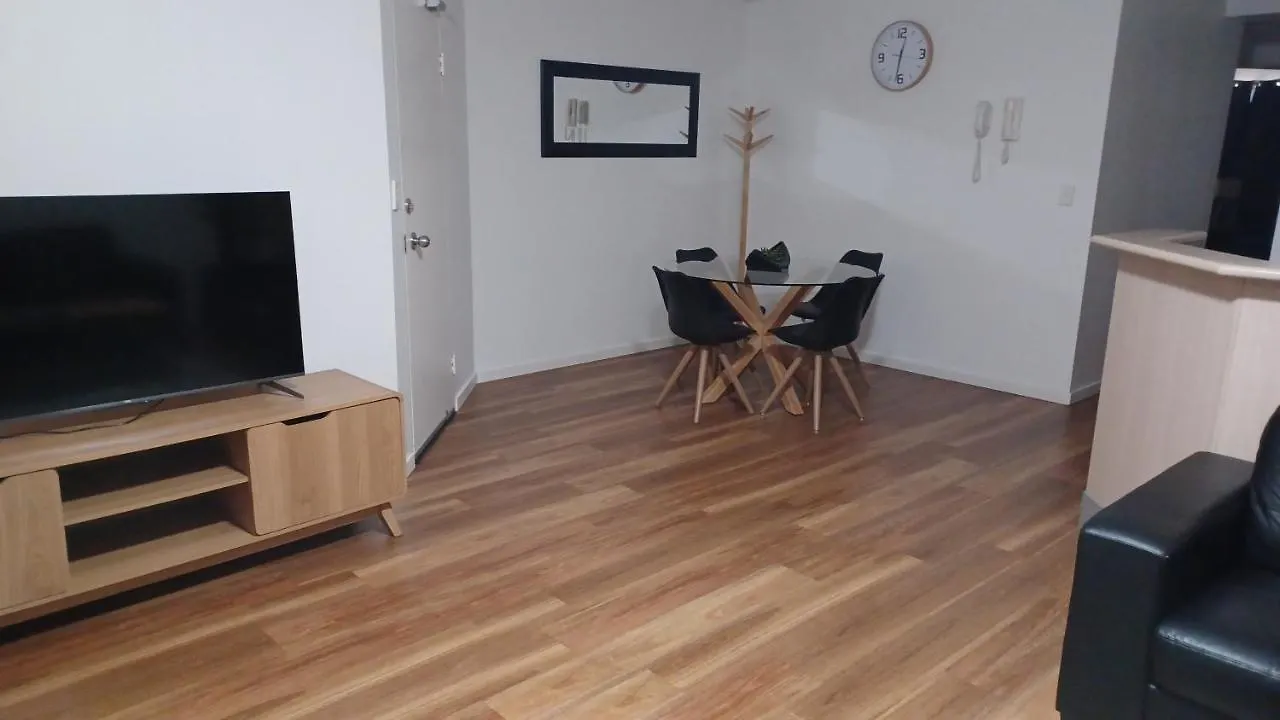 Blue Waters Apartments Gold Coast Aparthotel