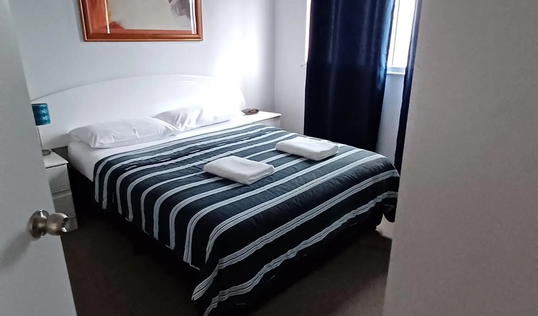 Blue Waters Apartments Gold Coast Aparthotel