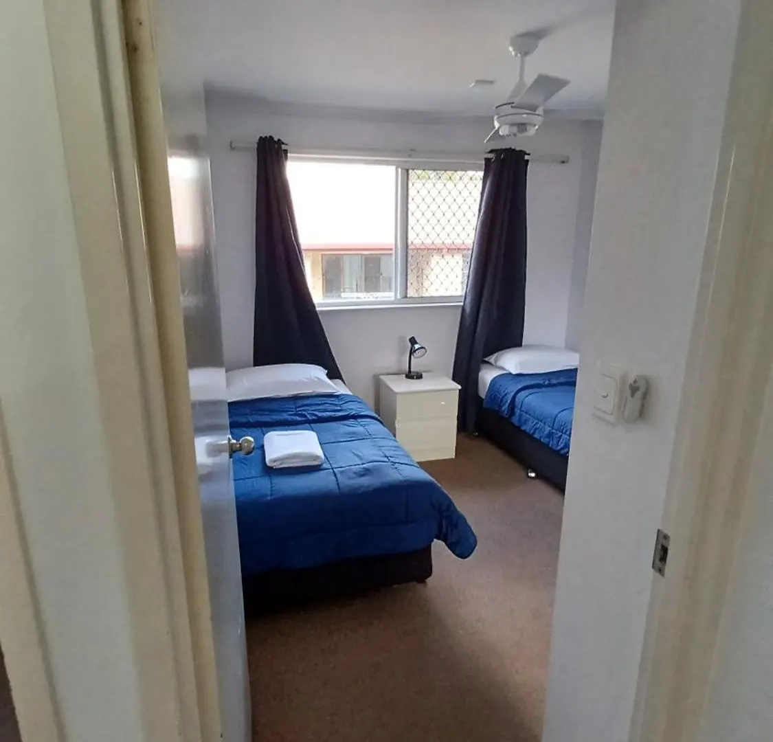 Blue Waters Apartments Gold Coast 3*,
