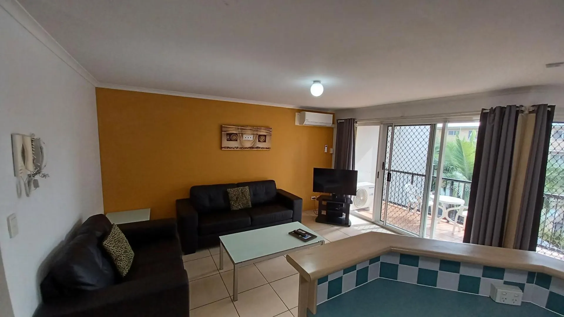 Blue Waters Apartments Gold Coast 3*,