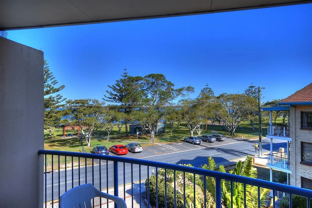 Blue Waters Apartments Gold Coast 3*,  Australia